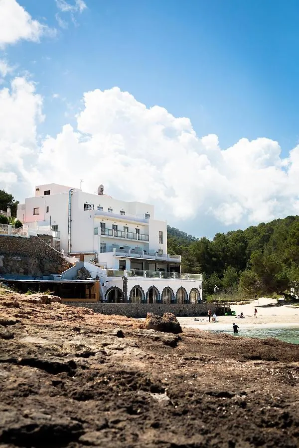 Hostal La Cigüeña Portinatx 3*,  España