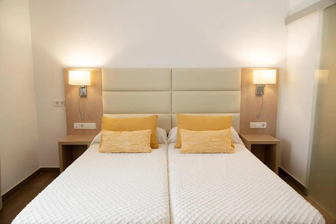 Hostal La Cigueena Portinatx Spanien