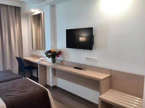 *** Hotel Hostal La Cigueena Portinatx Spanien